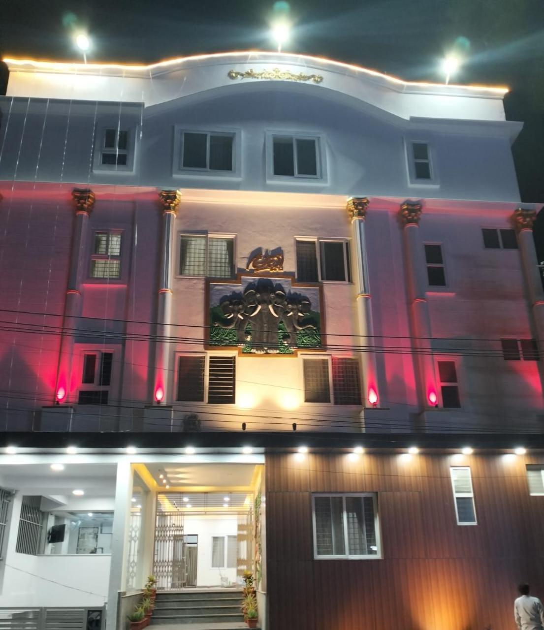 Amma Inn Elegance Suites And Apartments マイソール エクステリア 写真